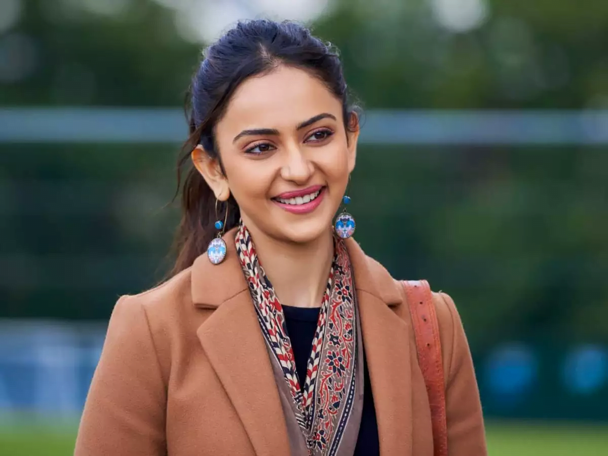 Bollywood Star Rakul Preet Singh Lashes Out at Paparazzi: A Turning Point for Celebrity Privacy?