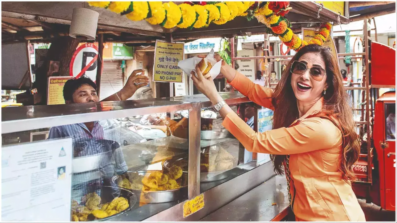 Urmila Matondkar's Rapid Fire: Vada Pav Ingredients That Evoke Bollywood Memories