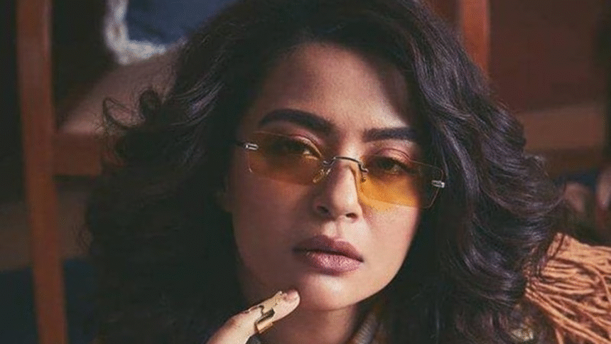 Surveen Chawla Opens Up: Childhood Trauma and the Unspoken Casting Couch in Bollywood