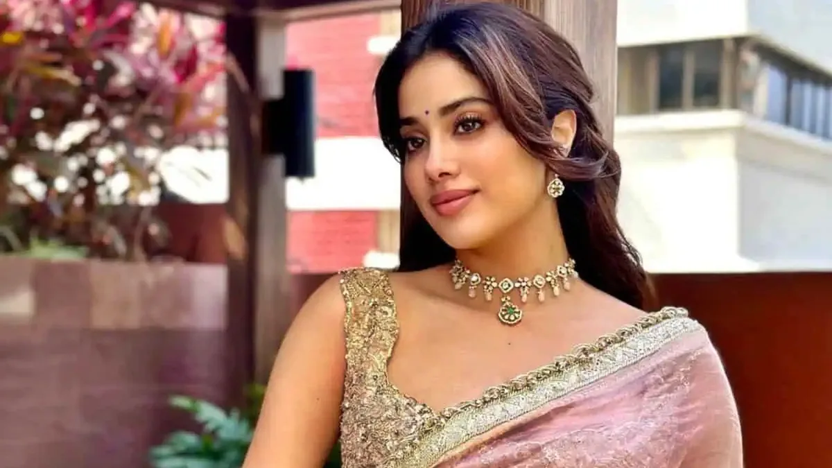 Janhvi Kapoor on Marriage and Simple Dreams: "Eating on a Banana Leaf" | Bollywood News