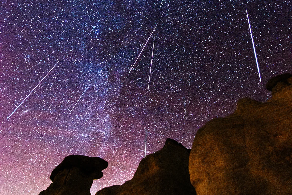 Not a Missile, Not a Plane: The Science Behind Delhi's Dazzling Meteor Mystery | Watch Video