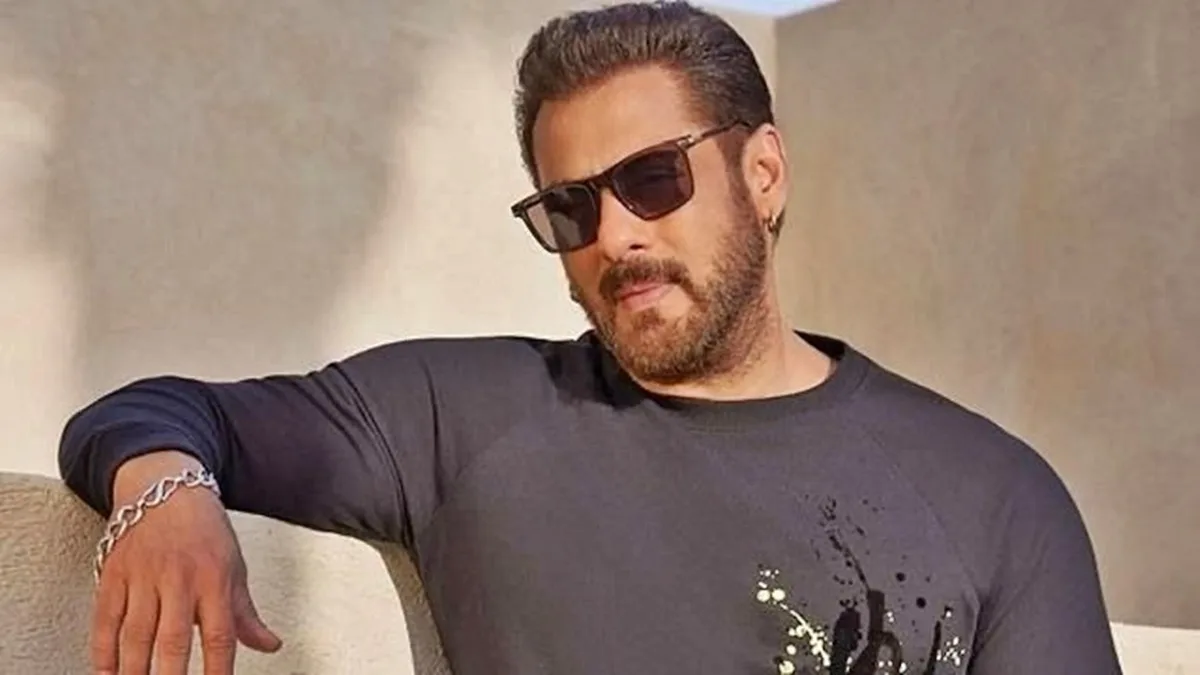Salman Khan Injured During "Battle of Galwan" Shoot, Returns to Mumbai for Recovery